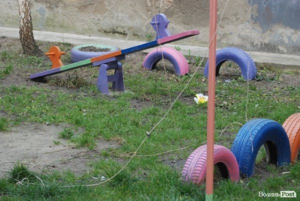  «Секретний» дитячий майданчик у Луцьку. ФОТО 