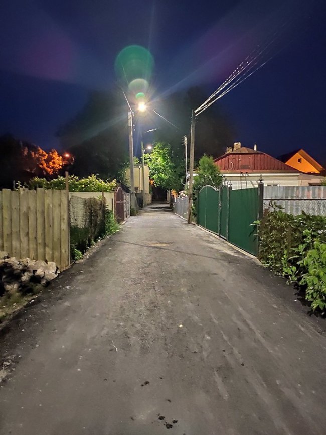На одній із вулиць Луцька оновили освітлення