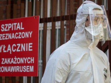 Польща з 1 грудня запроваджує «кризові» обмеження: що зміниться для українців