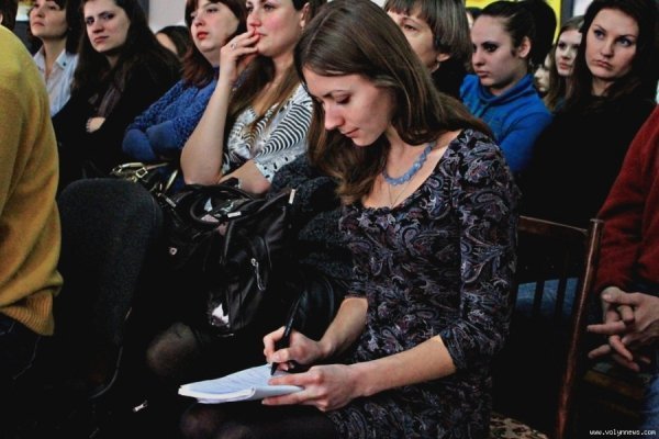 Білозір і Рудницька розповіли лучанам про «Білу зірку». ФОТО