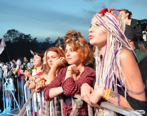 Як тисячі людей відривалися на фестивалі «Захід». ФОТО