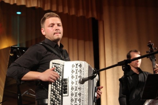 Київський гурт привіз у Луцьк автентичне танго. ФОТО