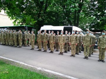 До Луцького прикордонного загону на службу прибуло молоде поповнення. ФОТО