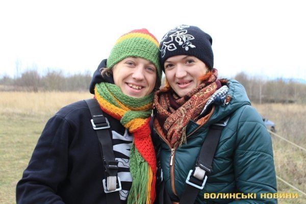 У Луцьку закрили сезон стрибків з труби заввишки 50 метрів. ФОТО