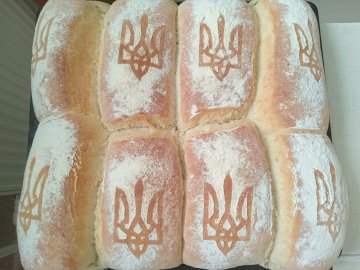 У селі на Волині волонтери випікають хліб для воїнів