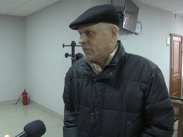 У Луцьку за виправдовування російської агресії судять пенсіонера. ВІДЕО