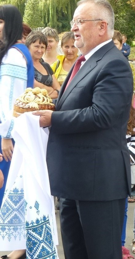 У райцентрі на Волині оновили стадіон. ФОТО