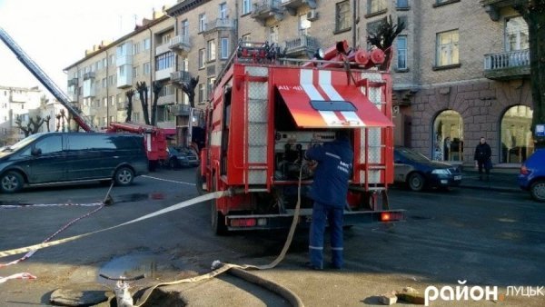 У центрі Луцька - несправжня пожежа. ФОТО