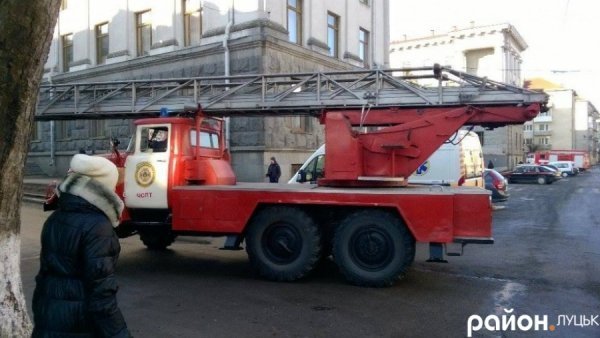 У центрі Луцька - несправжня пожежа. ФОТО