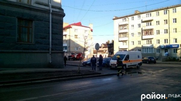 У центрі Луцька - несправжня пожежа. ФОТО