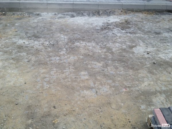 Мер Луцька доручив зберегти старе польське мощення на вулиці Крилова. ФОТО