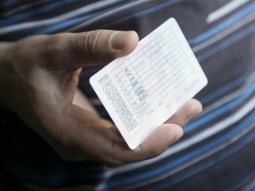 Волинянин, який їздив із роздрукованими «правами», уникнув покарання