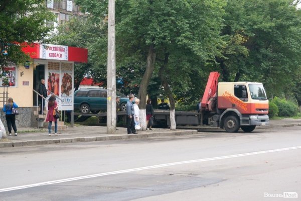 Янукович у Луцьку: засилля міліції і величезні затори. ФОТО