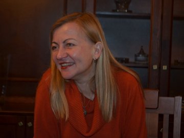 Олена Звєрєва