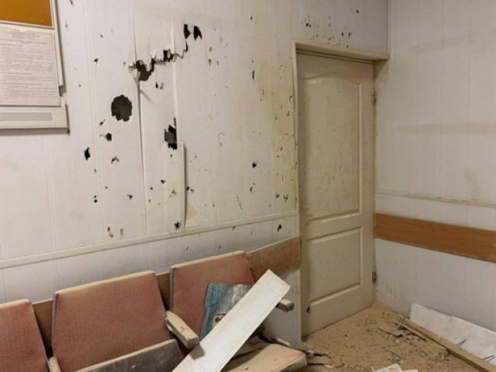 Росіяни обстріляли лікарню в Херсоні з артилерії