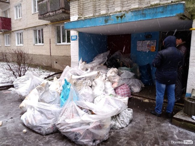 Утоплення в калюжі та резонансна пожежа. Надзвичайні новини тижня
