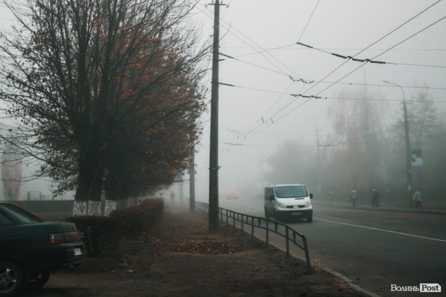 Туманний Луцьк: неймовірні фото 