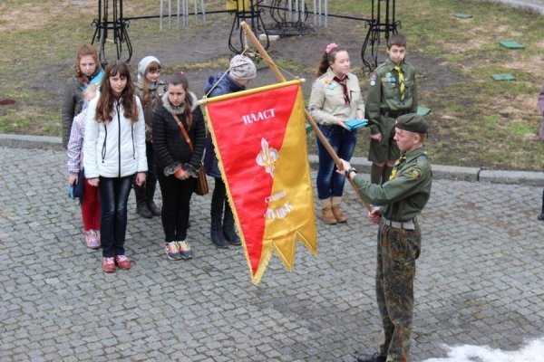 У Луцькому замку святкували 101-річчя «Пласту». ФОТО