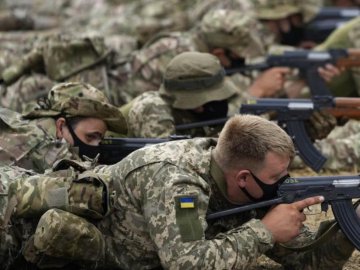 Канада розширює програму військової підготовки українців, – прем’єр
