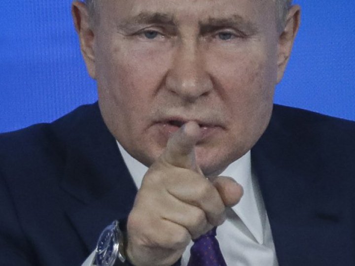 Кремль вимагає від України вивести армію з Донбасу