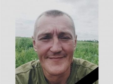У госпіталі на Запоріжжі помер воїн з Луцького району Петро Курмільов