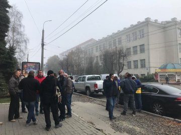 Волинські атовці обурені діями очільника Держгеокадастру. ФОТО. ВІДЕО. ОНОВЛЕНО