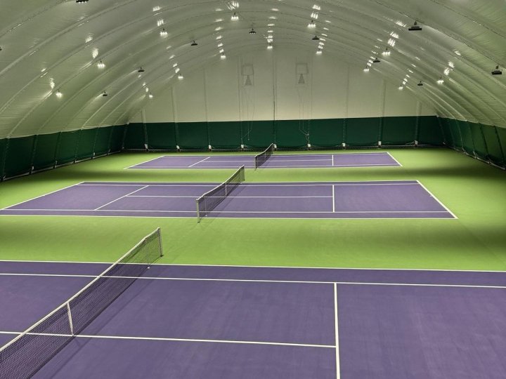 Вперше на Волині: у Зміїнці відкрили сучасну тенісну академію «Арена» з хард-кортами. ВІДЕО