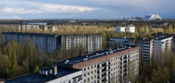 У Чорнобилі будують новий саркофаг