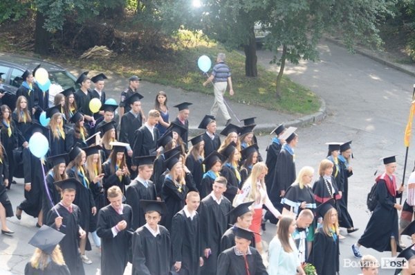 Інавгураційне відкриття та посвята першокурсників СНУ імені Лесі Українки. ФОТО