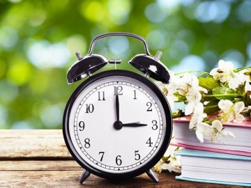 Цієї неділі Україна перейде на літній час