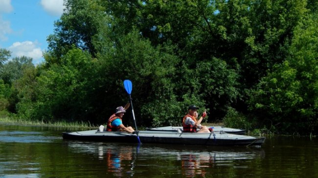 Під час сплаву Стиром небайдужі «назбирали» 40 мішків сміття. ФОТО