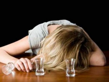 На Волині у колишньої «зечки» забрали немовля