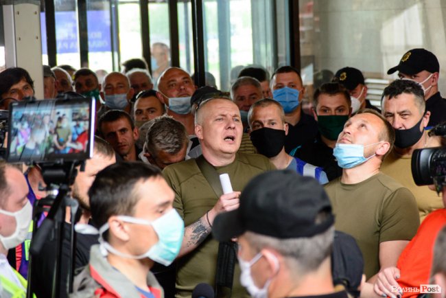 Як ветерани АТО ходили на розмову до Погуляйка. ФОТОРЕПОРТАЖ