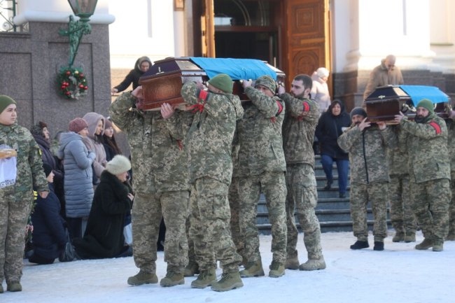 У Луцьку попрощалися з двома Героями, які загинули, захищаючи Україну