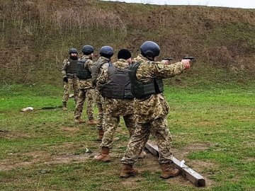 Поблизу Любешева проводитимуть навчальні стрільби: волинян просять бути обережними