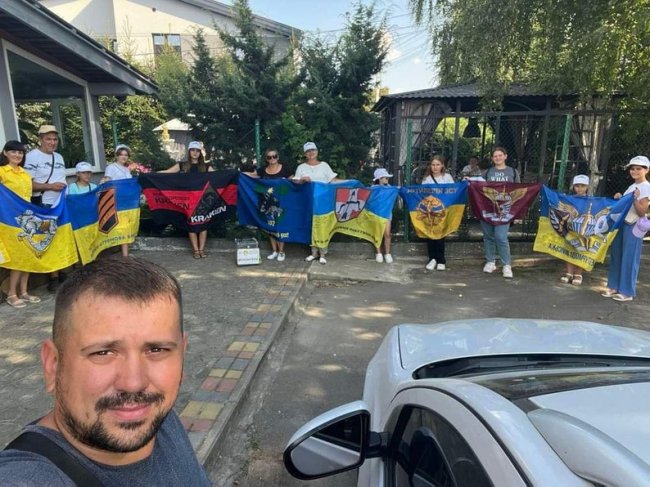 Як волонтерить дитячий співочий колектив із Волині