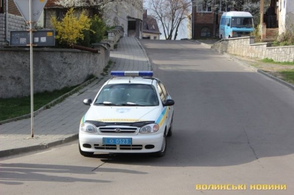 Як «люстрували» головного поштаря Волині. ФОТО. ВІДЕО