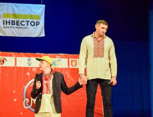 ТОП жартів студентської «Ліги Сміху» у Луцьку. ФОТО*