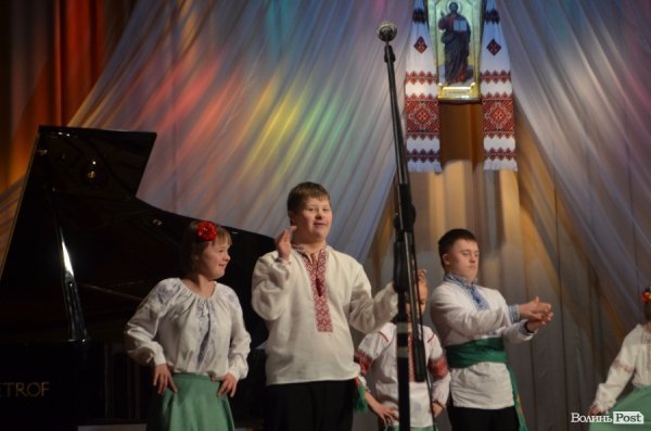 У Луцьку особливі люди демонстрували свої таланти.ФОТО
