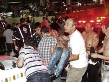 У Бразилії в нічному клубі згоріло 245 людей. ФОТО. ВІДЕО