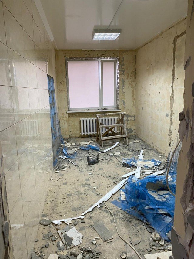 Будівельна компанія за власний кошт облаштовує приміщення для томографа у Боголюбах. ФОТО