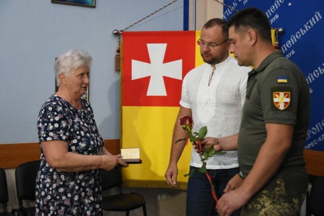 У Луцьку вручили ордени матерям загиблих Героїв