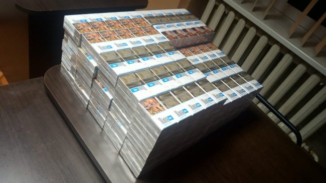У мішках, сумках та каністрах: на Волині зупинили 4 спроби контрабанди цигарок