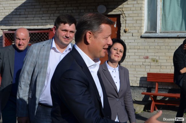 «Ми витрусимо з держави гроші для пенсіонерів та ветеранів», – Олег Ляшко у Луцьку*