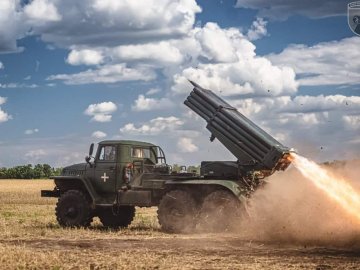 Скільки живої сили та техніки ворога знищили Сили оборони України за добу