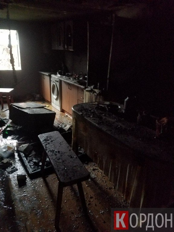 У селі на Волині через замикання холодильника горіла літня кухня. ФОТО