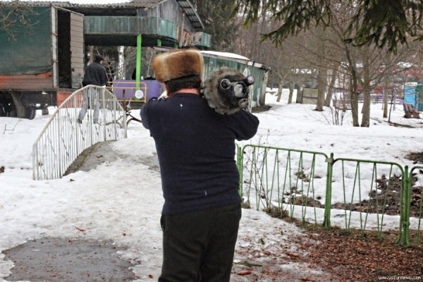 У луцькому парку демонтують атракціони. ФОТО
