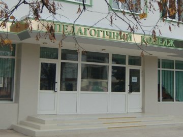 У гуртожитку луцького педколеджу за понад мільйон гривень відремонтують дах 