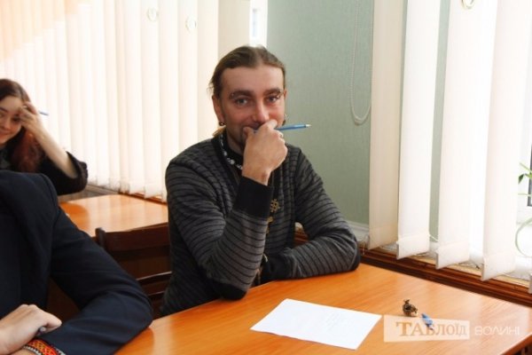 Як волиняни писали радіодиктант національної єдності. ФОТО