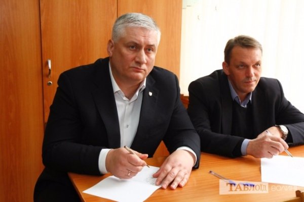 Як волиняни писали радіодиктант національної єдності. ФОТО